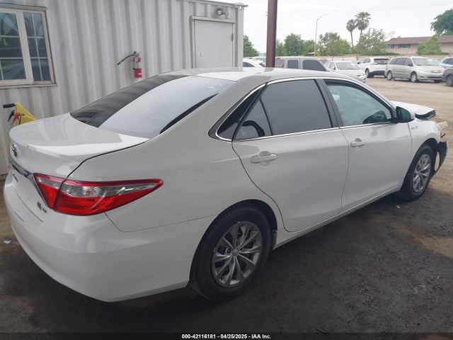 4T1BD1FK3GU197255 Toyota Camry Hybrid Le