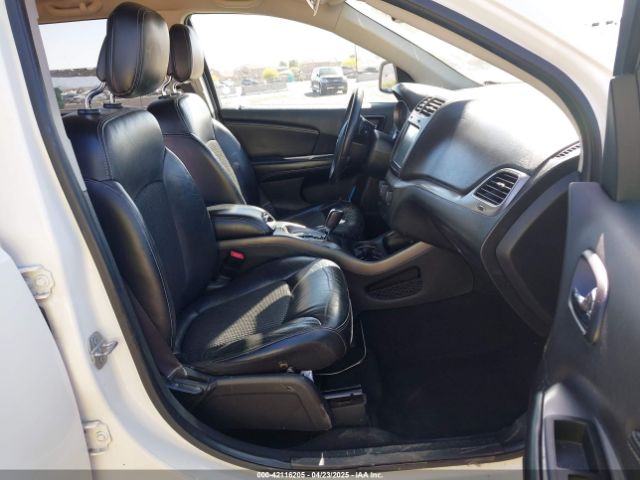 3C4PDCGG3JT475783 Dodge Journey Crossroad