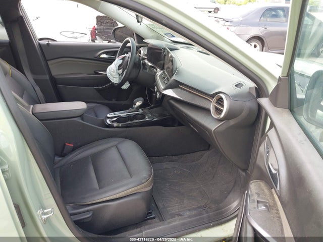 KL77LKE21RC086696 Chevrolet lih