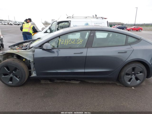 5YJ3E1EA6NF238465 Tesla MODEL 3