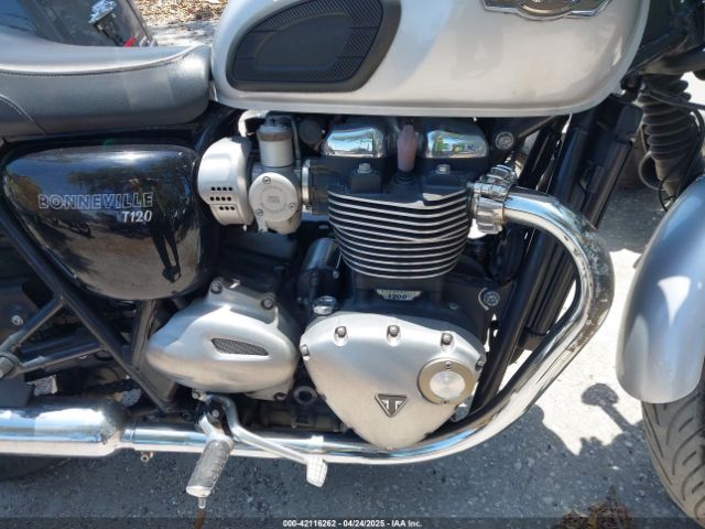 2019 TRIUMPH MOTORCYCLE BONNEVILLE SMTD40HL1KT907332 Photo 7