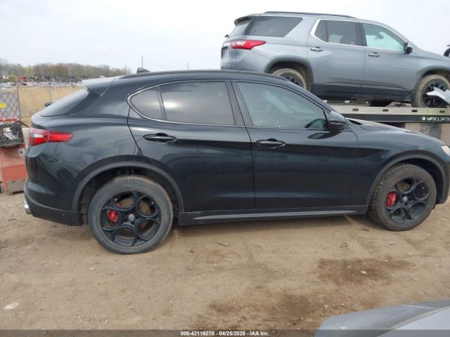ZASFAKPN5J7B75669 Alfa Romeo Stelvio Sport Awd