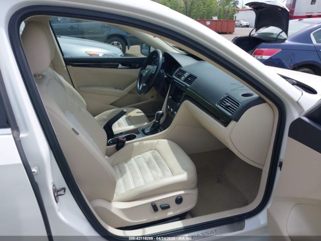 1VWCM7A35EC062421 Volkswagen Passat 3.6l V6 Sel Premium