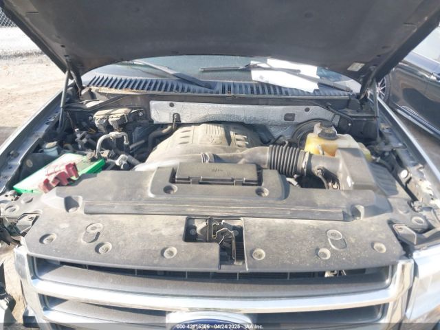 1FMJU1HT0FEF28979 Ford Expedition Xlt