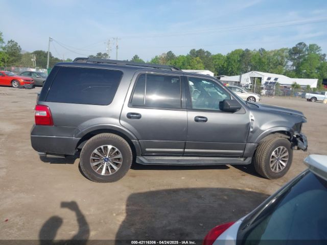 1FMJU1HT0FEF28979 Ford Expedition Xlt