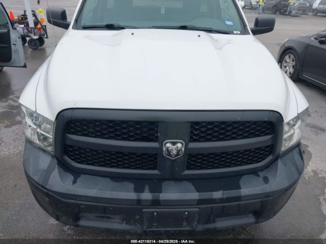 3C6JR6AG9JG252360 RAM 1500 Tradesman  4x2 6'4 Box