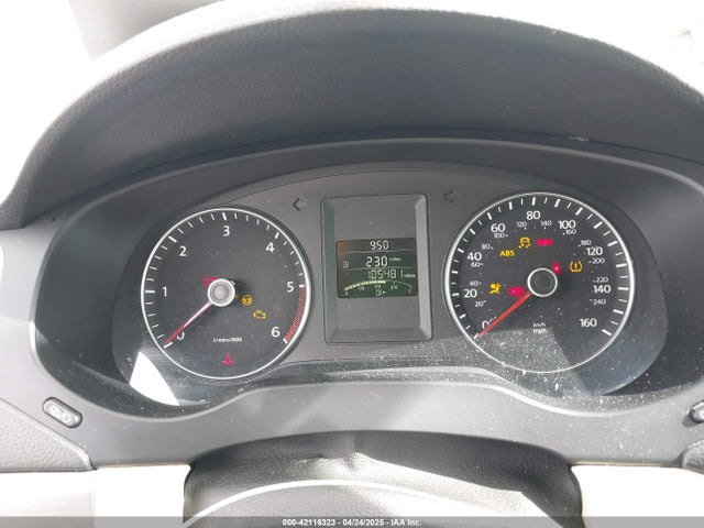 3VWLL7AJ6EM293389 Volkswagen 2014