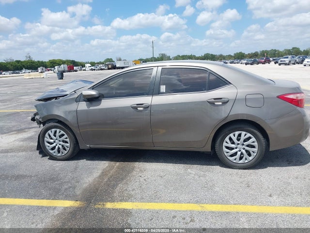 Toyota COROLLA LE 2019 5YFBURHE6KP876601 Image 14