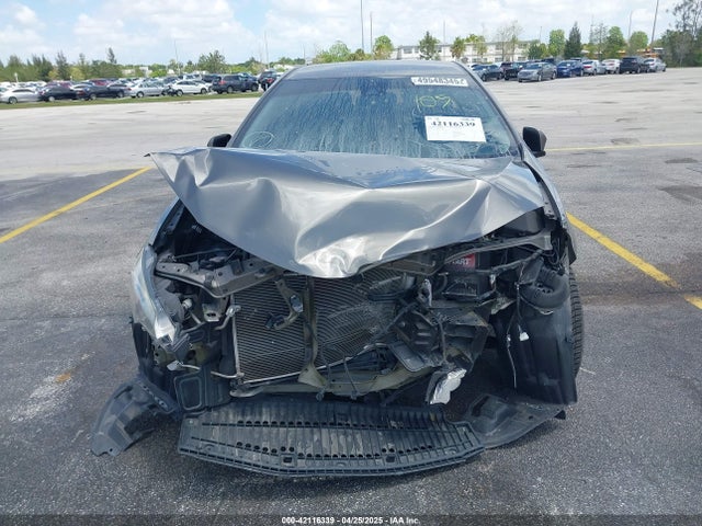 Toyota COROLLA LE 2019 5YFBURHE6KP876601 Image 6