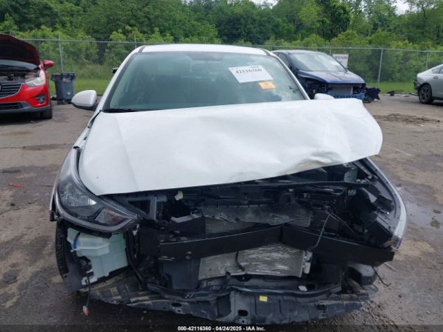 3KPC24A6XNE190194 Hyundai Accent Sel
