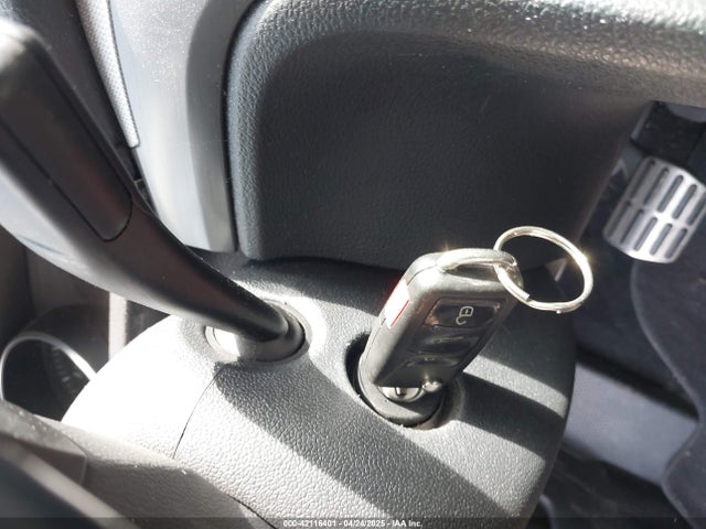 1VWDT7A31HC043618 Volkswagen 1.8 tsi