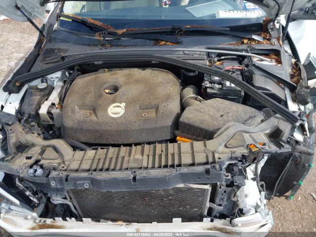 2015 VOLVO S60 YV140MFK2F2350528 Photo 9