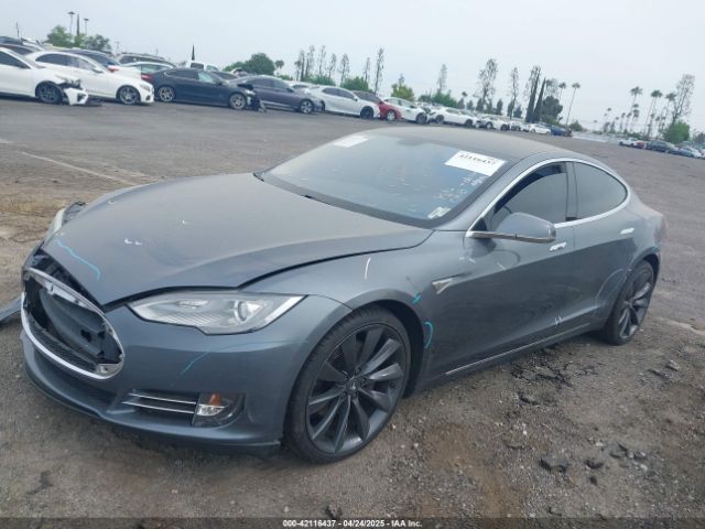 2013 TESLA MODEL S 5YJSA1AG5DFP13149 Photo 1