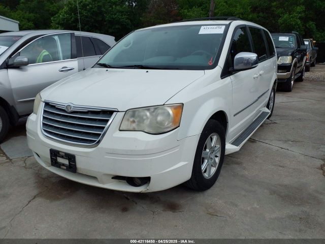 2010 CHRYSLER TOWN & COUNTRY 2A4RR5D14AR133746 Photo 1