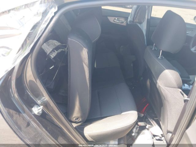 3KPF24AD8RE762302 KIA Forte Lxs
