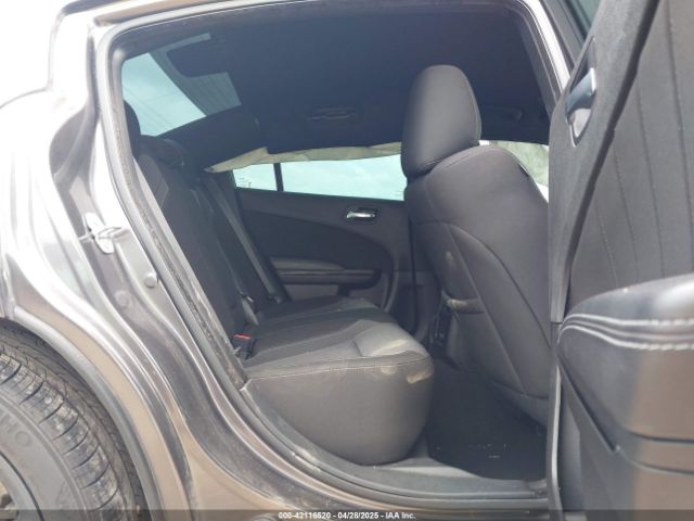 2C3CDXBG8MH678103 Dodge Charger Sxt Rwd