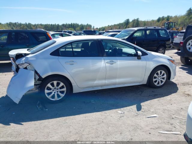 5YFB4MDE7RP218918 Toyota COROLLA LE
