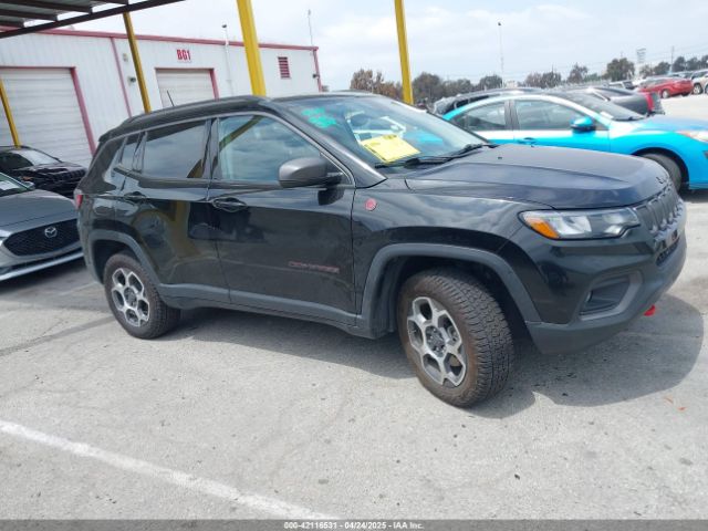 3C4NJDDB8NT107992 Jeep Compass Trailhawk 4x4