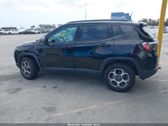 3C4NJDDB8NT107992 Jeep Compass Trailhawk 4x4