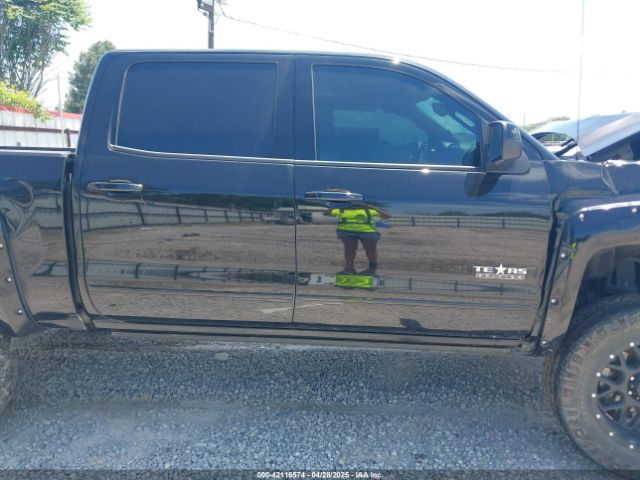 3GCUKREC7JG564924 Chevrolet Silverado 1500 2lt
