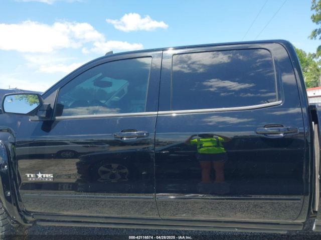 3GCUKREC7JG564924 Chevrolet Silverado 1500 2lt