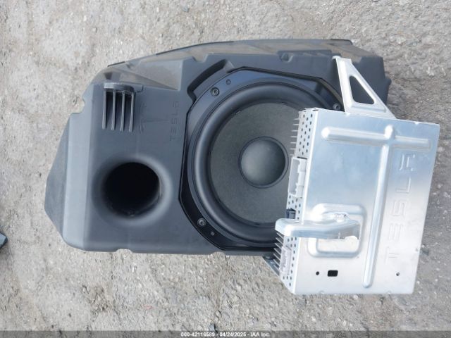 5YJ3E1EA8JF059385 Tesla Model 3 Long Range/mid Range