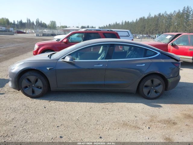 5YJ3E1EA1JF021139 Tesla Model 3 Long Range/mid Range