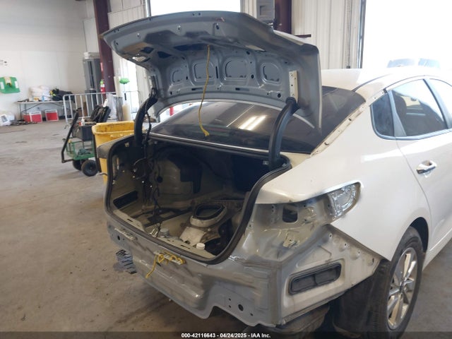 KNAGT4L35H5137739 KIA Optima Lx
