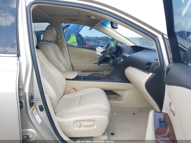 2T2ZK1BA5EC136453 Lexus 2gr-fe