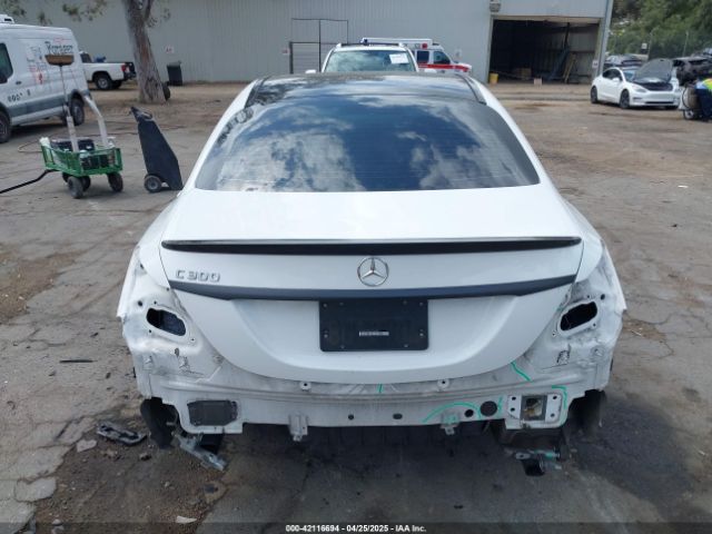 55SWF8DB9KU298358 Mercedes-Benz C 300