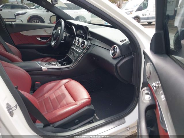 55SWF8DB9KU298358 Mercedes-Benz C 300