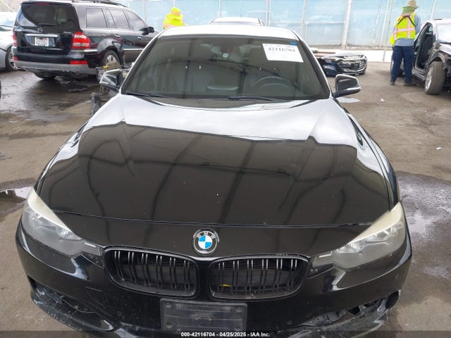 WBA3C1G53ENR49917 BMW 328I