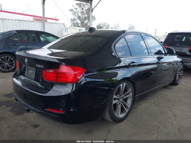 WBA3C1G53ENR49917 BMW 328I