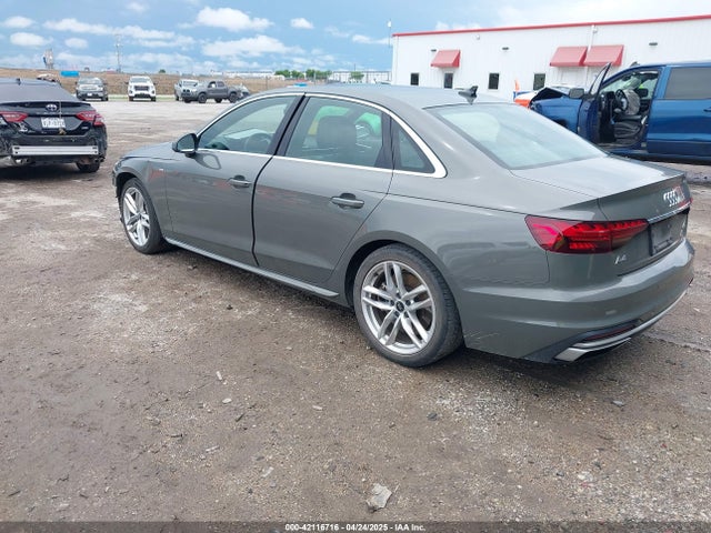 2023 AUDI A4 WAUEAAF40PN003736 Photo 2