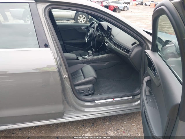 2023 AUDI A4 WAUEAAF40PN003736 Photo 4