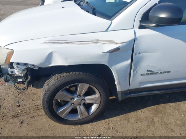 1C4NJCBA1GD568996 Jeep Compass Sport