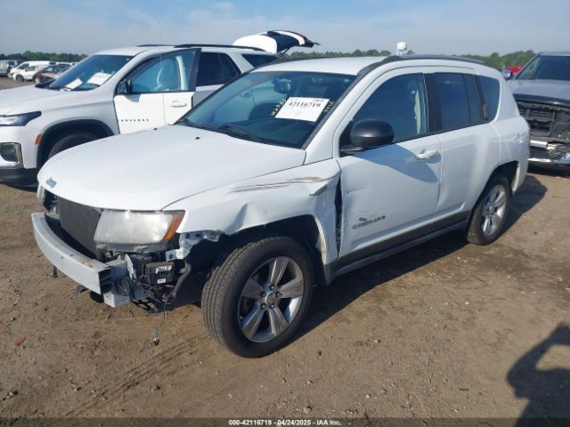 1C4NJCBA1GD568996 Jeep Compass Sport