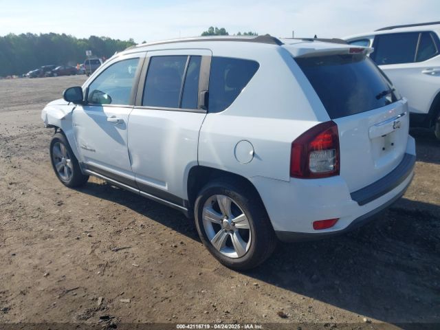 1C4NJCBA1GD568996 Jeep Compass Sport