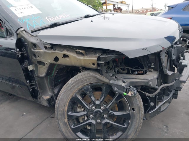 1C4RJEAG9MC681776 Jeep Grand Cherokee Laredo X 4x2