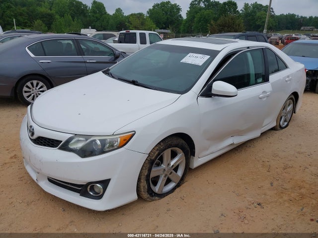 4T1BF1FK6EU309506 Toyota CAMRY SE