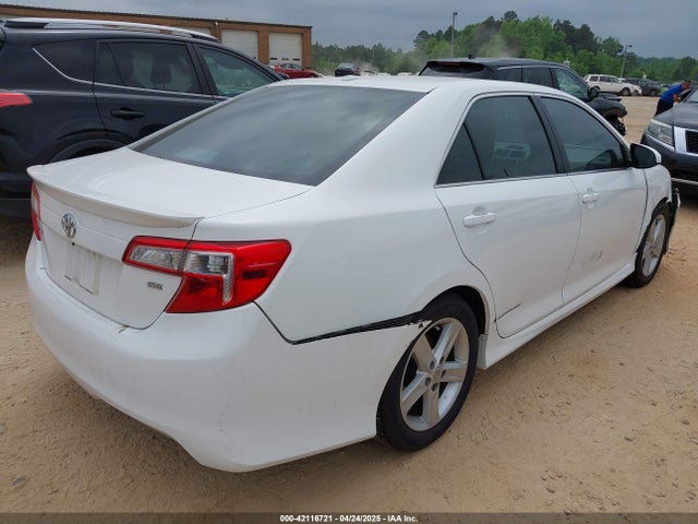 4T1BF1FK6EU309506 Toyota CAMRY SE