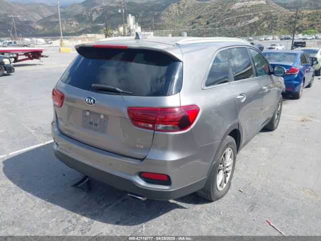 5XYPGDA31KG437240 KIA Sorento 2.4l Lx