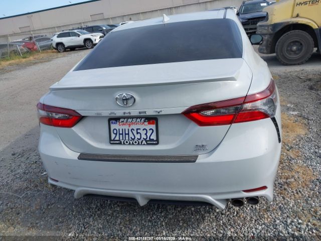 4T1T11BK7NU060416 Toyota Camry Se Awd