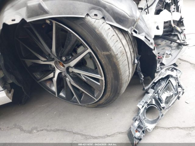 4T1T11BK7NU060416 Toyota Camry Se Awd