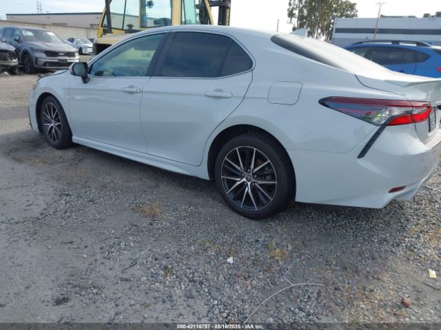 4T1T11BK7NU060416 Toyota Camry Se Awd