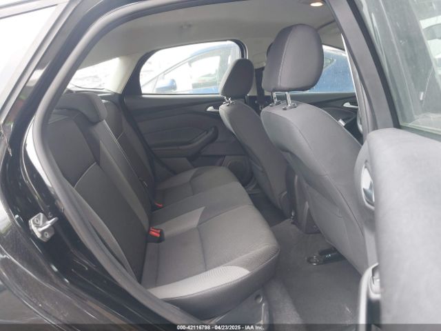 1FADP3K28EL375367 Ford FOCUS SE