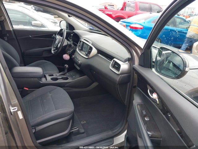 5XYPG4A31JG386255 KIA Sorento 2.4l Lx