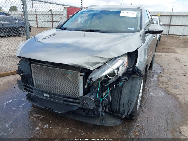 5XYPG4A31JG386255 KIA Sorento 2.4l Lx
