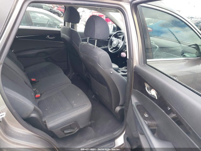 5XYPG4A31JG386255 KIA Sorento 2.4l Lx