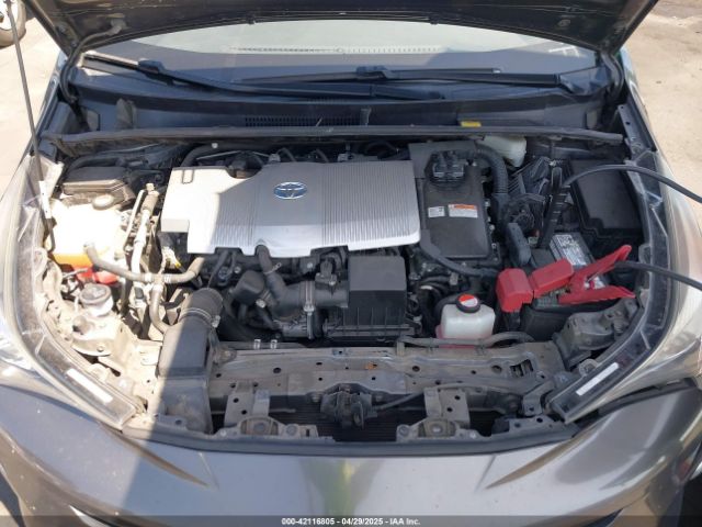 JTDKARFU1G3003700 Toyota Prius Four Touring